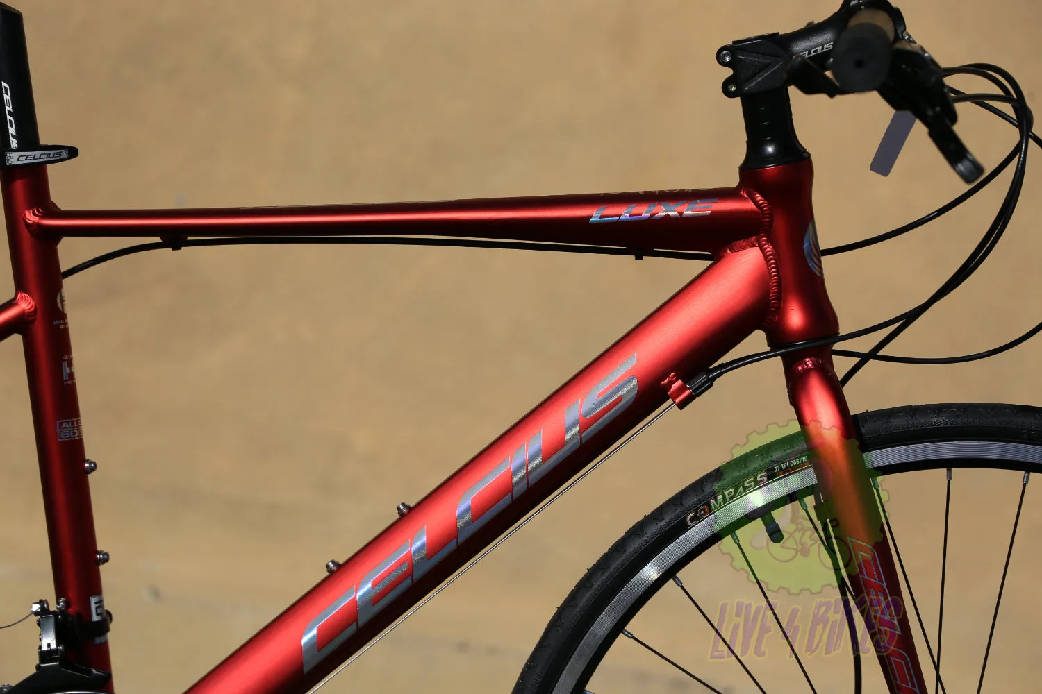 Celcius Luxe Flat bar Road Bike / Hybrid Bike Aluminum Disc Brakes -Live4Bikes