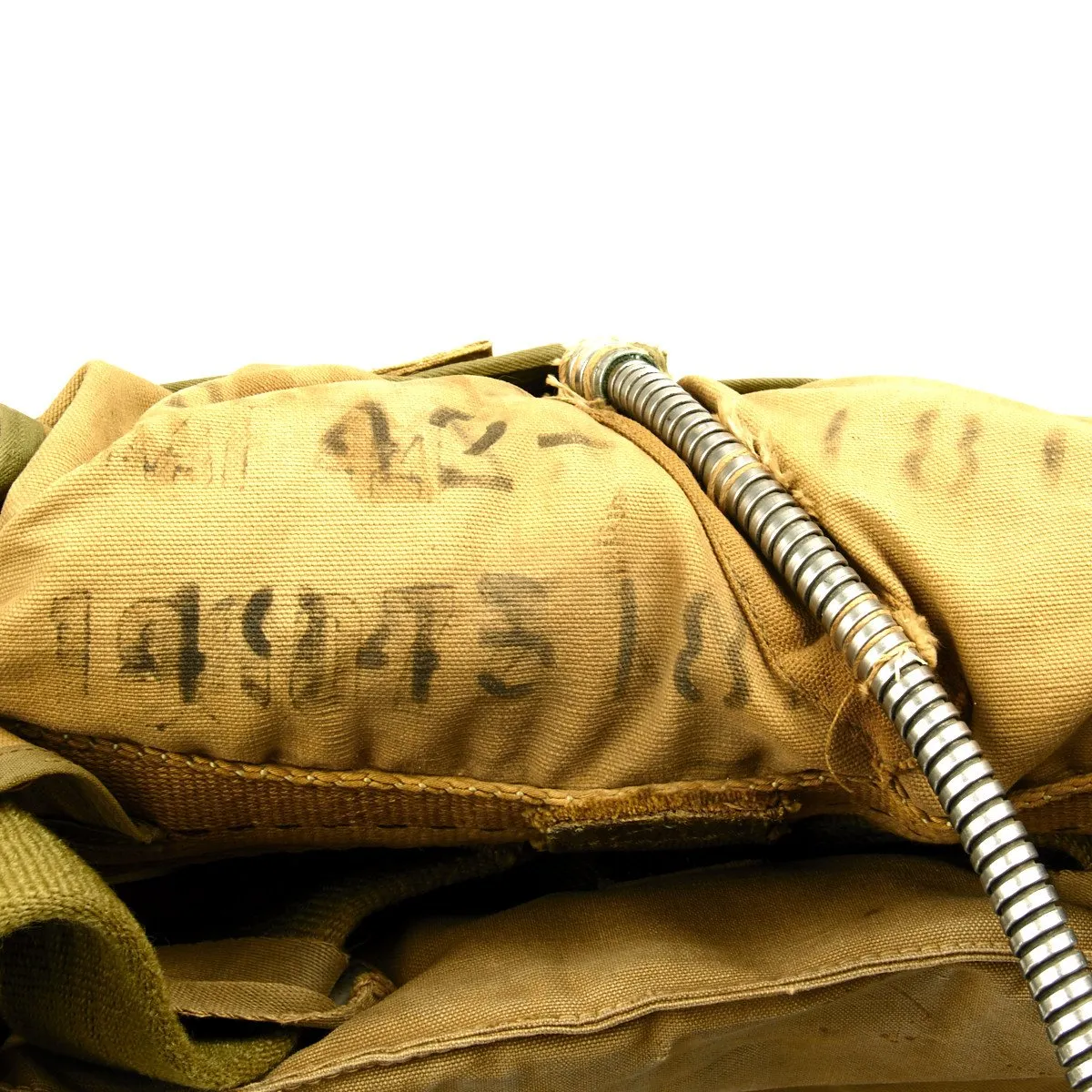 Original U.S. WWII USAAF Pilot B-9 Parachute by Reliance Mfg. Co. Dated 1944