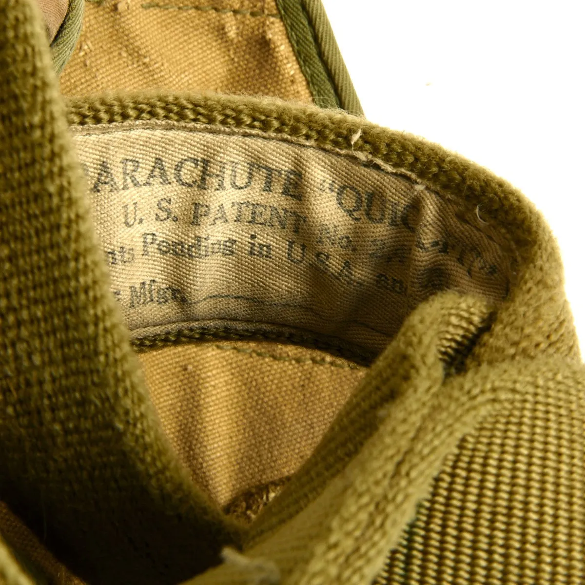 Original U.S. WWII USAAF Pilot B-9 Parachute by Reliance Mfg. Co. Dated 1944