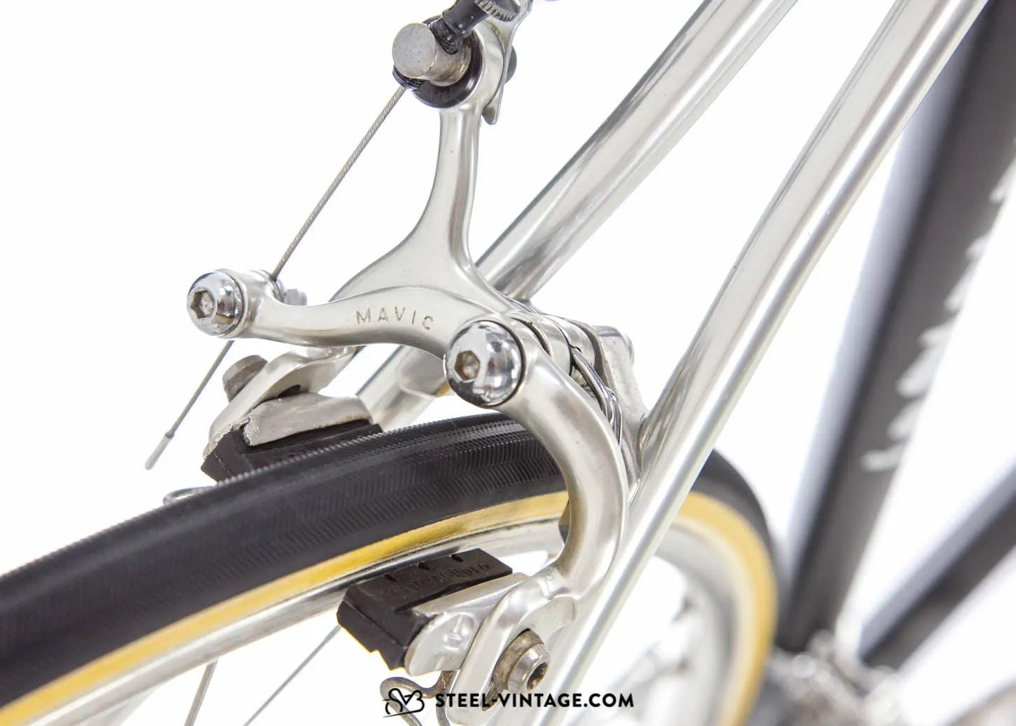 Vitus Plus Carbone 3 Lightweight Road Bike 1980s