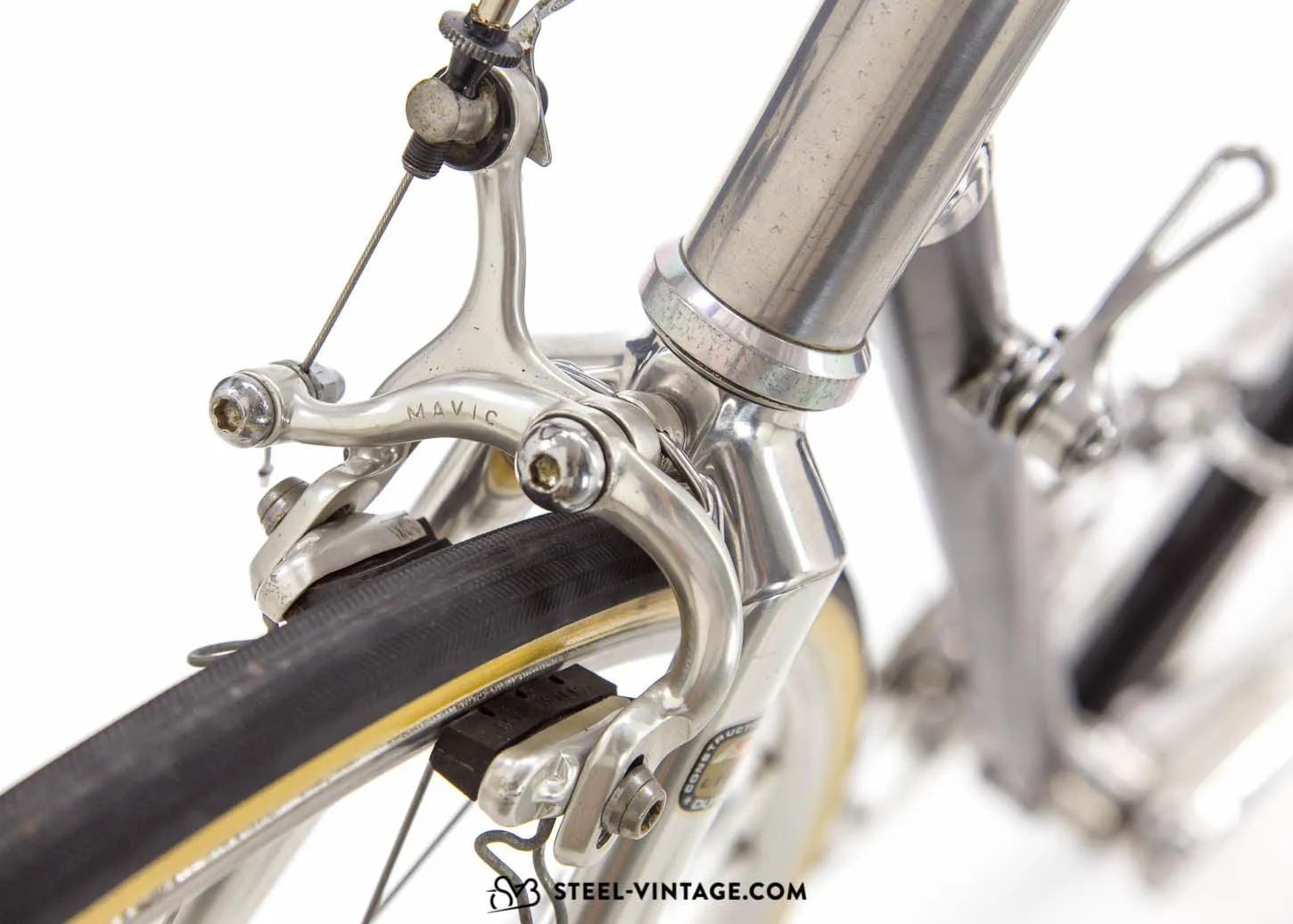 Vitus Plus Carbone 3 Lightweight Road Bike 1980s